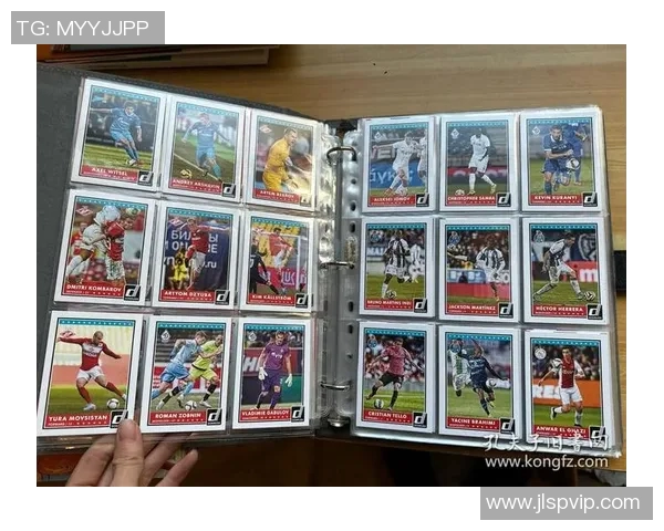 以球星卡实物足球为核心探索体育收藏与竞技文化融合新风潮