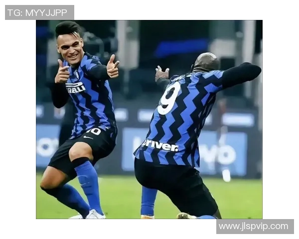 足球星表情包大集合 唤起球迷回忆与欢乐的趣味瞬间